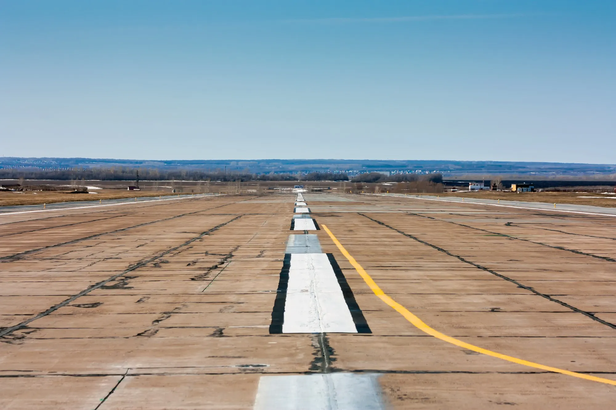 Mastering the Art of the Perfect Landing: Tips from Fly Mach 1 Aviation